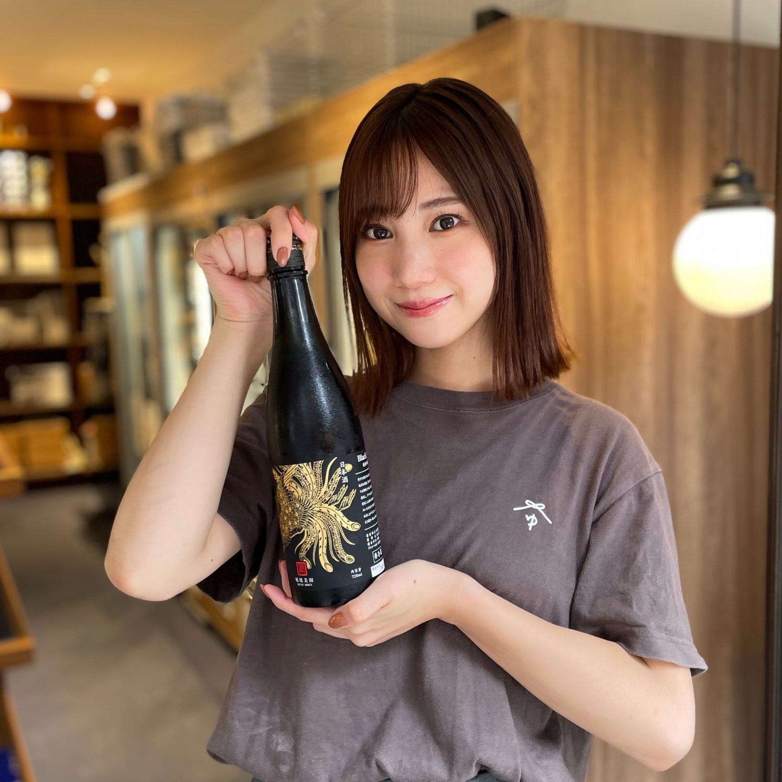 二胡　黒檀　鳳凰 鳳凰美田 Black Phoenix(ブラックフェニックス) 純米吟醸 瓶燗火入 1.8L